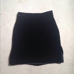 Madewell black velvet side skit skirt.